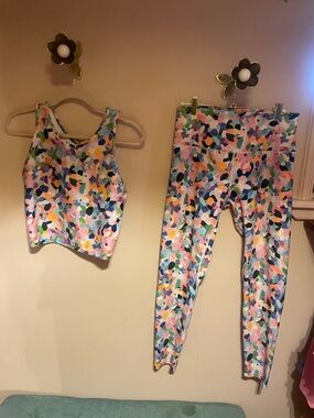 Multicolor Abstract Print Tank Top and Leggings Set